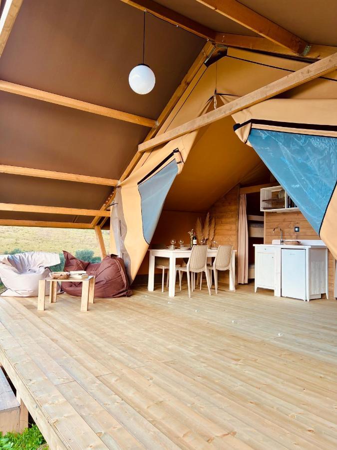 Glamping Grancia Hotel โกรเซตโต ภายนอก รูปภาพ