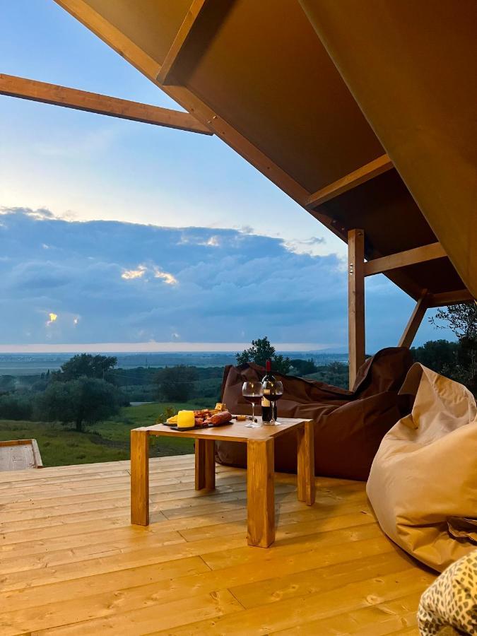 Glamping Grancia Hotel โกรเซตโต ภายนอก รูปภาพ