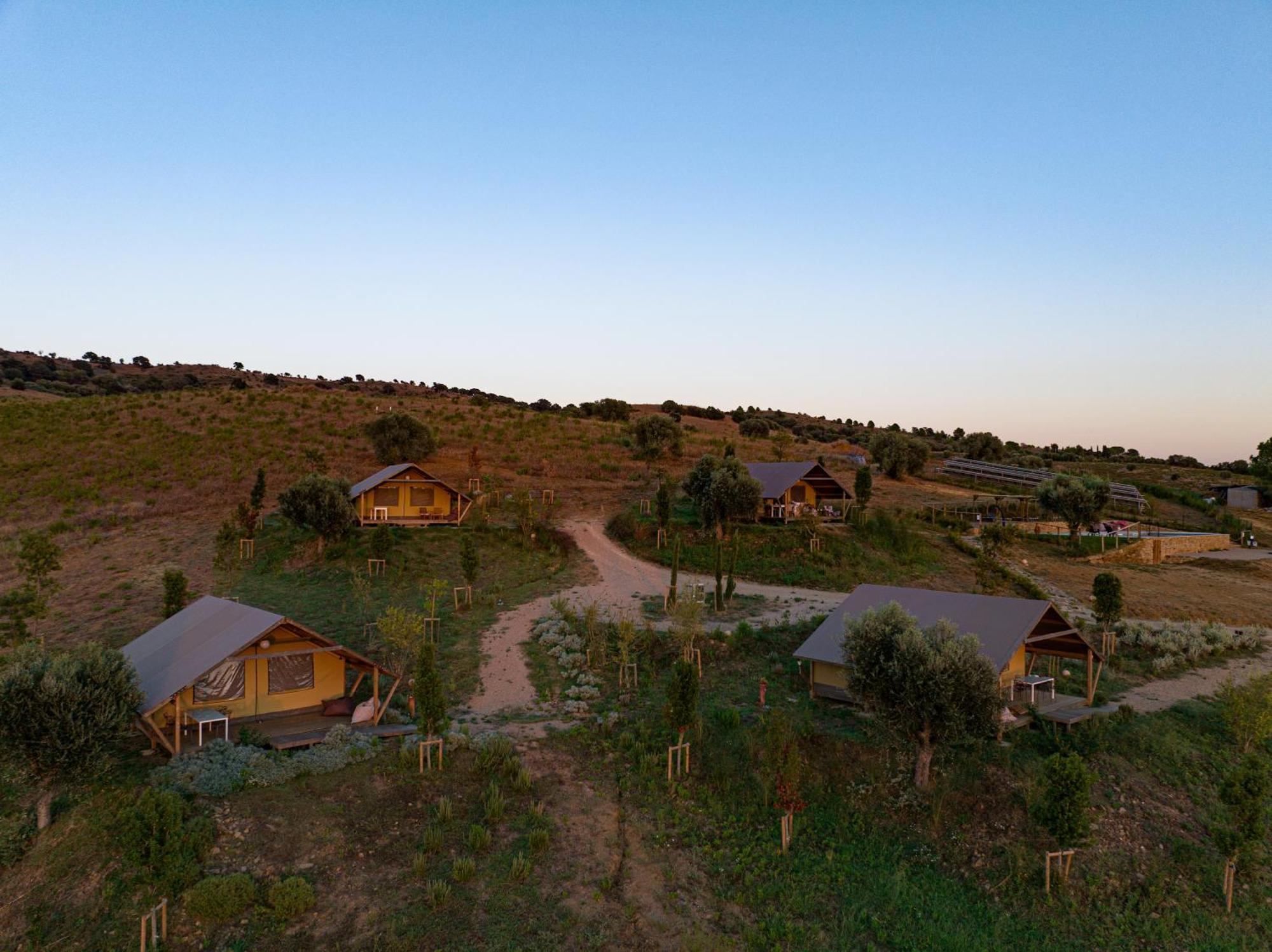 Glamping Grancia Hotel โกรเซตโต ภายนอก รูปภาพ