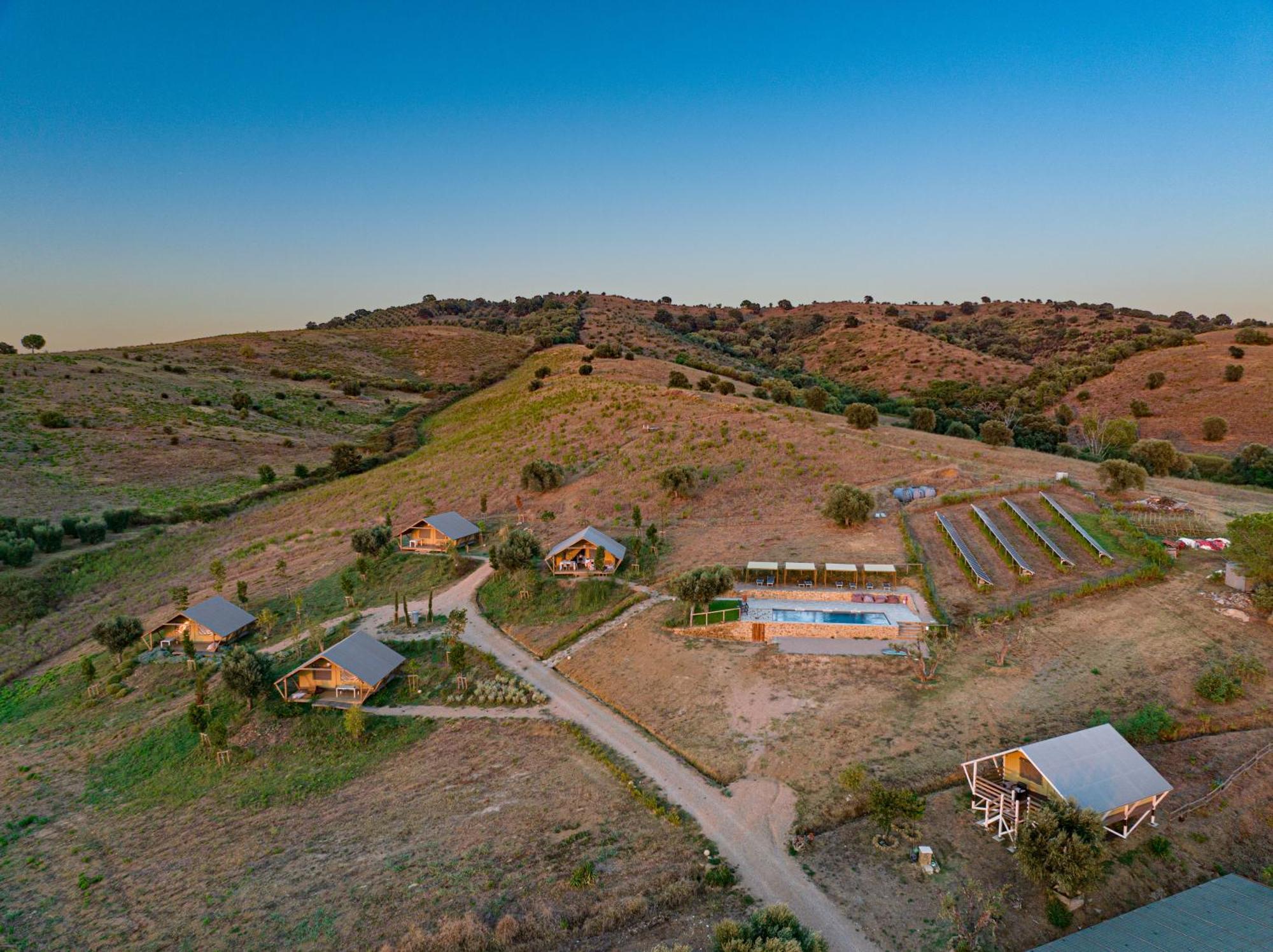Glamping Grancia Hotel โกรเซตโต ภายนอก รูปภาพ